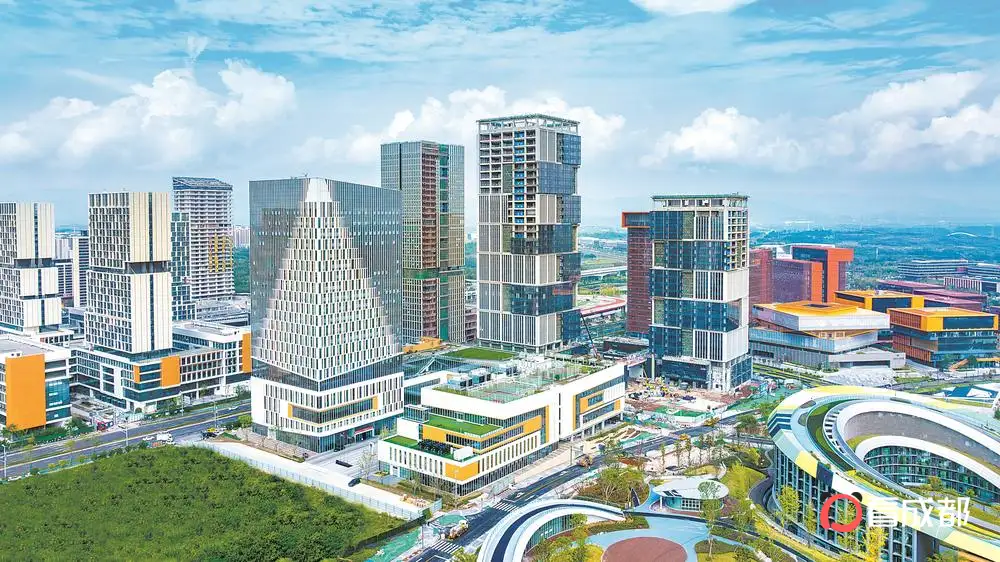 3月27日,四川首只国家科创母基金落户成都东部新区,创新性构建了“创-投-贷-保”全要素金融服务体系,图为东部新区核心区。郭磊 摄